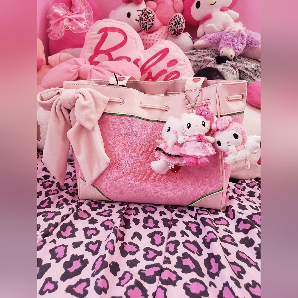 Juicy Couture Daydreamer Strawberry Tote Cherry Blossom NWT